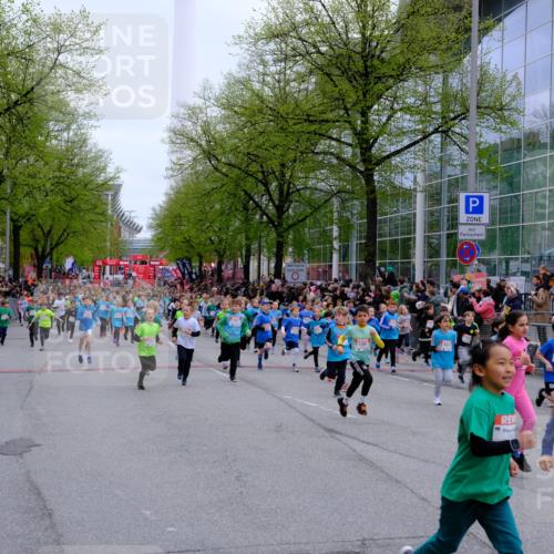 25.04.2026 - Das Zehntel Tim E. http://msf.ph/oto/9572643 25.04.2026 10:33:19 Ziel  meine-sportfotos.de
