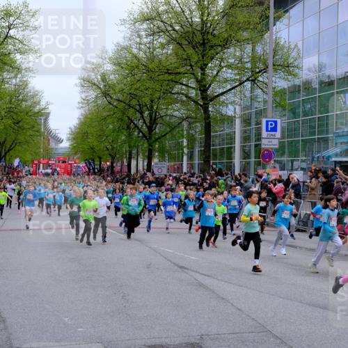 25.04.2026 - Das Zehntel Tim E. http://msf.ph/oto/9572647 25.04.2026 10:33:20 Ziel  meine-sportfotos.de