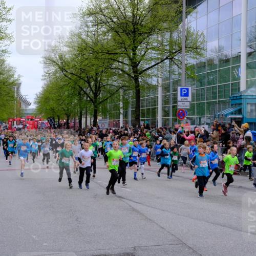 25.04.2026 - Das Zehntel Tim E. http://msf.ph/oto/9572654 25.04.2026 10:33:21 Ziel  meine-sportfotos.de