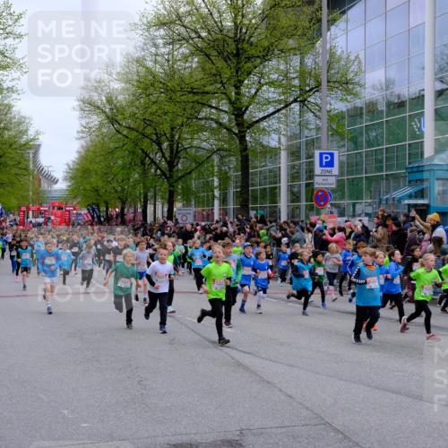 25.04.2026 - Das Zehntel Tim E. http://msf.ph/oto/9572655 25.04.2026 10:33:21 Ziel  meine-sportfotos.de