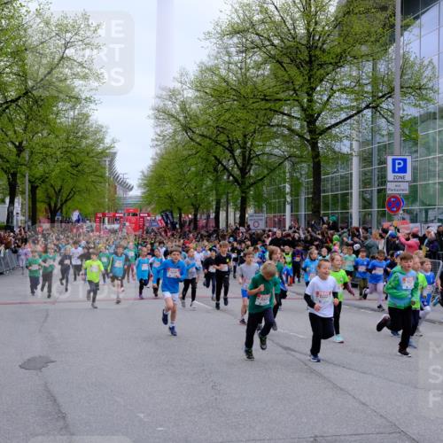 25.04.2026 - Das Zehntel Tim E. http://msf.ph/oto/9572660 25.04.2026 10:33:22 Ziel  meine-sportfotos.de