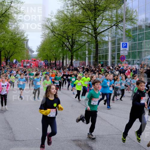 25.04.2026 - Das Zehntel Tim E. http://msf.ph/oto/9572713 25.04.2026 10:33:32 Ziel  meine-sportfotos.de