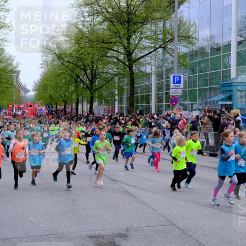 25.04.2026 - Das Zehntel Tim E. http://msf.ph/oto/9572721 25.04.2026 10:33:33 Ziel  meine-sportfotos.de