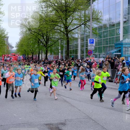 25.04.2026 - Das Zehntel Tim E. http://msf.ph/oto/9572722 25.04.2026 10:33:33 Ziel  meine-sportfotos.de