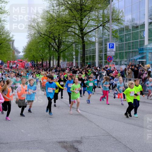 25.04.2026 - Das Zehntel Tim E. http://msf.ph/oto/9572724 25.04.2026 10:33:33 Ziel  meine-sportfotos.de