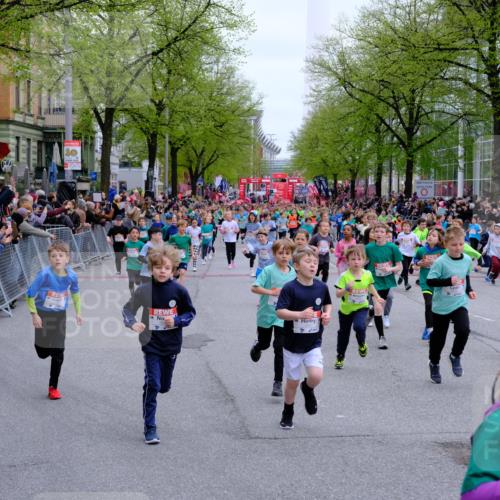25.04.2026 - Das Zehntel Tim E. http://msf.ph/oto/9572739 25.04.2026 10:33:36 Ziel  meine-sportfotos.de