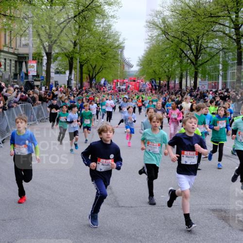 25.04.2026 - Das Zehntel Tim E. http://msf.ph/oto/9572743 25.04.2026 10:33:36 Ziel  meine-sportfotos.de