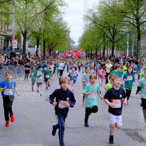 25.04.2026 - Das Zehntel Tim E. http://msf.ph/oto/9572744 25.04.2026 10:33:36 Ziel  meine-sportfotos.de