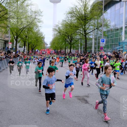 25.04.2026 - Das Zehntel Tim E. http://msf.ph/oto/9572747 25.04.2026 10:33:39 Ziel  meine-sportfotos.de