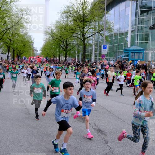 25.04.2026 - Das Zehntel Tim E. http://msf.ph/oto/9572751 25.04.2026 10:33:39 Ziel  meine-sportfotos.de