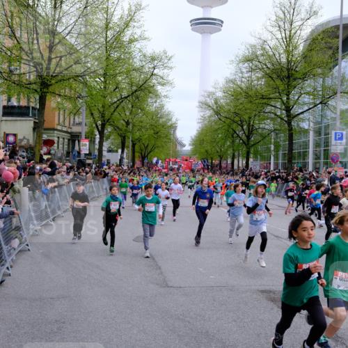 25.04.2026 - Das Zehntel Tim E. http://msf.ph/oto/9572753 25.04.2026 10:33:40 Ziel  meine-sportfotos.de