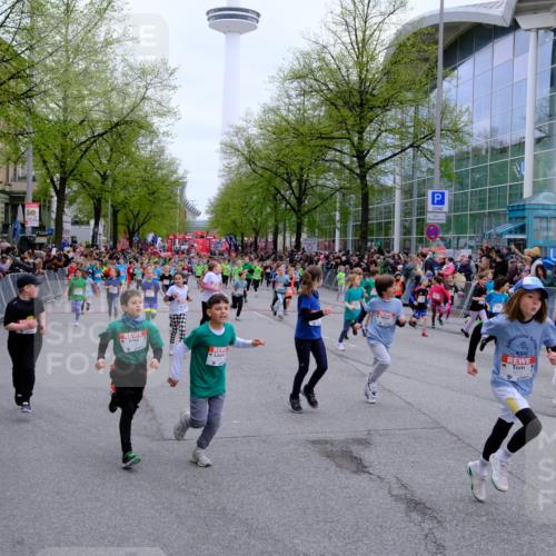 25.04.2026 - Das Zehntel Tim E. http://msf.ph/oto/9572764 25.04.2026 10:33:41 Ziel  meine-sportfotos.de
