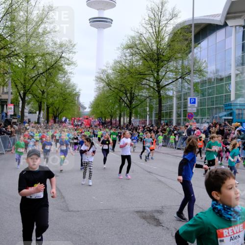 25.04.2026 - Das Zehntel Tim E. http://msf.ph/oto/9572768 25.04.2026 10:33:42 Ziel  meine-sportfotos.de