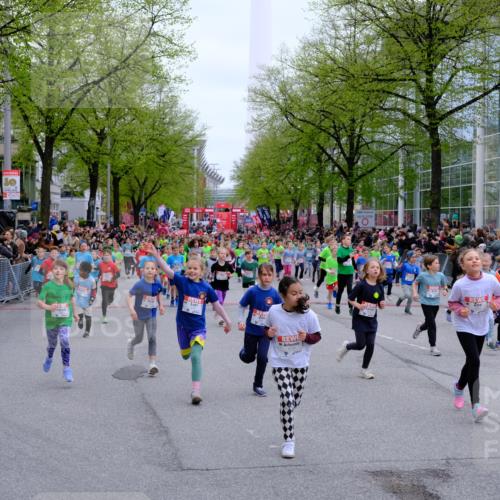25.04.2026 - Das Zehntel Tim E. http://msf.ph/oto/9572770 25.04.2026 10:33:43 Ziel  meine-sportfotos.de