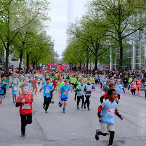25.04.2026 - Das Zehntel Tim E. http://msf.ph/oto/9572788 25.04.2026 10:33:47 Ziel  meine-sportfotos.de