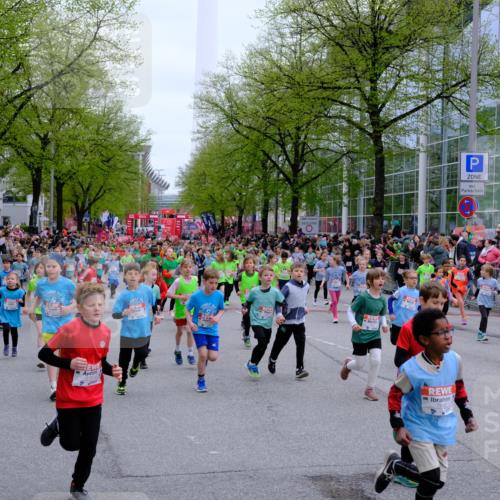 25.04.2026 - Das Zehntel Tim E. http://msf.ph/oto/9572791 25.04.2026 10:33:47 Ziel  meine-sportfotos.de