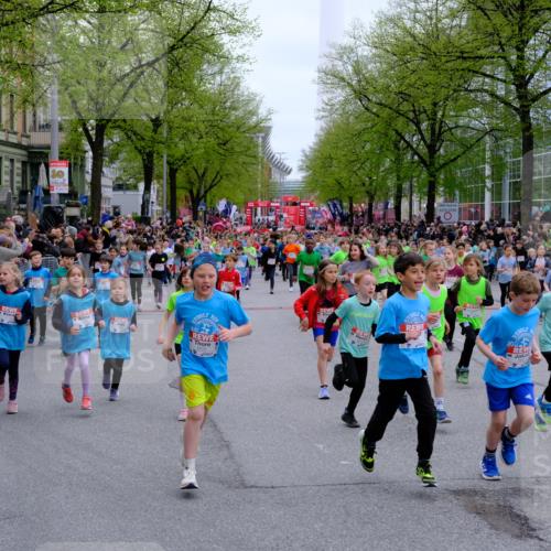 25.04.2026 - Das Zehntel Tim E. http://msf.ph/oto/9572799 25.04.2026 10:33:48 Ziel  meine-sportfotos.de