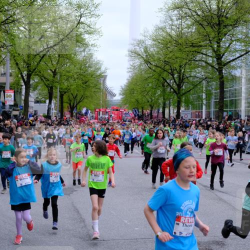 25.04.2026 - Das Zehntel Tim E. http://msf.ph/oto/9572807 25.04.2026 10:33:49 Ziel  meine-sportfotos.de