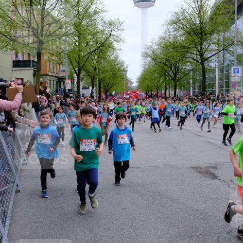 25.04.2026 - Das Zehntel Tim E. http://msf.ph/oto/9572813 25.04.2026 10:33:53 Ziel  meine-sportfotos.de