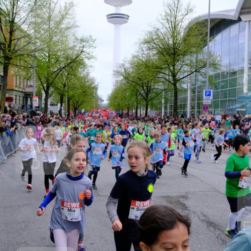 25.04.2026 - Das Zehntel Tim E. http://msf.ph/oto/9572834 25.04.2026 10:33:56 Ziel  meine-sportfotos.de