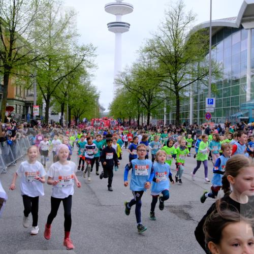25.04.2026 - Das Zehntel Tim E. http://msf.ph/oto/9572838 25.04.2026 10:33:57 Ziel  meine-sportfotos.de