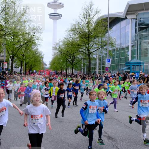 25.04.2026 - Das Zehntel Tim E. http://msf.ph/oto/9572842 25.04.2026 10:33:58 Ziel  meine-sportfotos.de