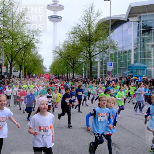 25.04.2026 - Das Zehntel Tim E. http://msf.ph/oto/9572843 25.04.2026 10:33:58 Ziel  meine-sportfotos.de