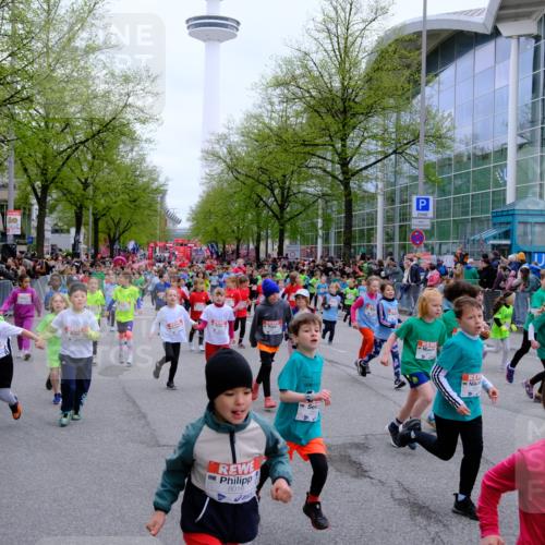 25.04.2026 - Das Zehntel Tim E. http://msf.ph/oto/9572857 25.04.2026 10:34:00 Ziel  meine-sportfotos.de