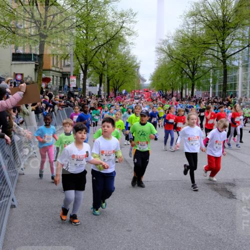 25.04.2026 - Das Zehntel Tim E. http://msf.ph/oto/9572868 25.04.2026 10:34:02 Ziel  meine-sportfotos.de