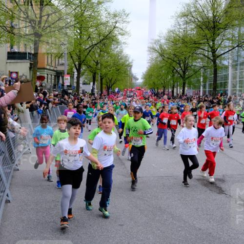 25.04.2026 - Das Zehntel Tim E. http://msf.ph/oto/9572869 25.04.2026 10:34:02 Ziel  meine-sportfotos.de
