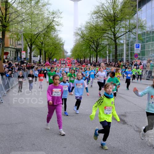 25.04.2026 - Das Zehntel Tim E. http://msf.ph/oto/9572876 25.04.2026 10:34:05 Ziel  meine-sportfotos.de