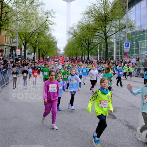 25.04.2026 - Das Zehntel Tim E. http://msf.ph/oto/9572877 25.04.2026 10:34:06 Ziel  meine-sportfotos.de