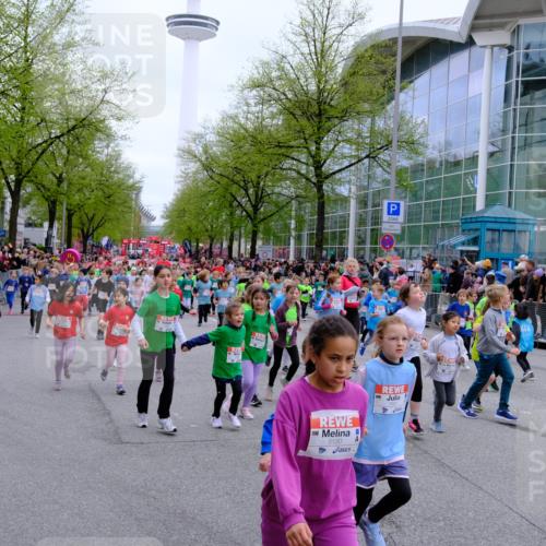 25.04.2026 - Das Zehntel Tim E. http://msf.ph/oto/9572884 25.04.2026 10:34:07 Ziel  meine-sportfotos.de