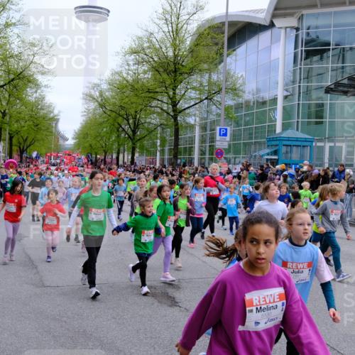 25.04.2026 - Das Zehntel Tim E. http://msf.ph/oto/9572888 25.04.2026 10:34:08 Ziel  meine-sportfotos.de