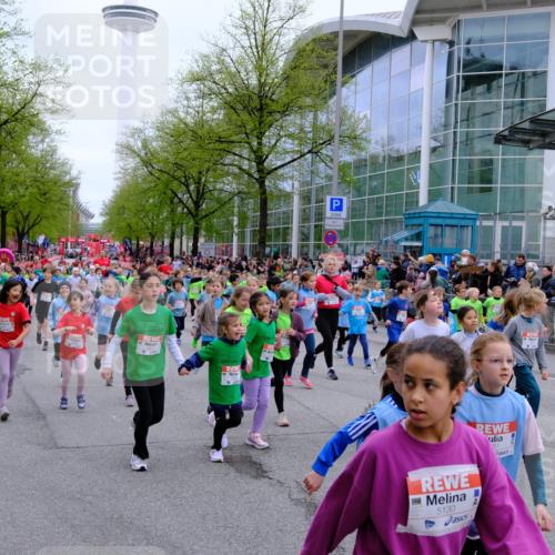 25.04.2026 - Das Zehntel Tim E. http://msf.ph/oto/9572889 25.04.2026 10:34:08 Ziel  meine-sportfotos.de