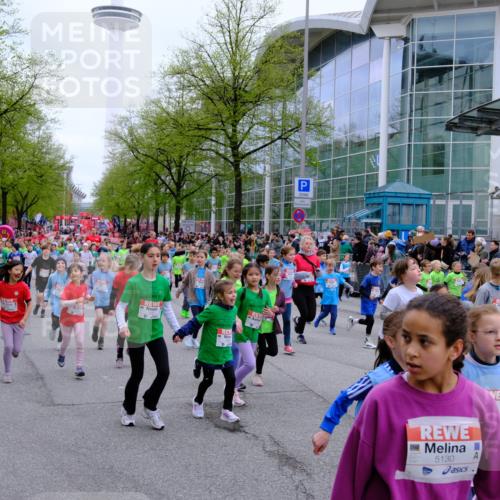 25.04.2026 - Das Zehntel Tim E. http://msf.ph/oto/9572890 25.04.2026 10:34:08 Ziel  meine-sportfotos.de