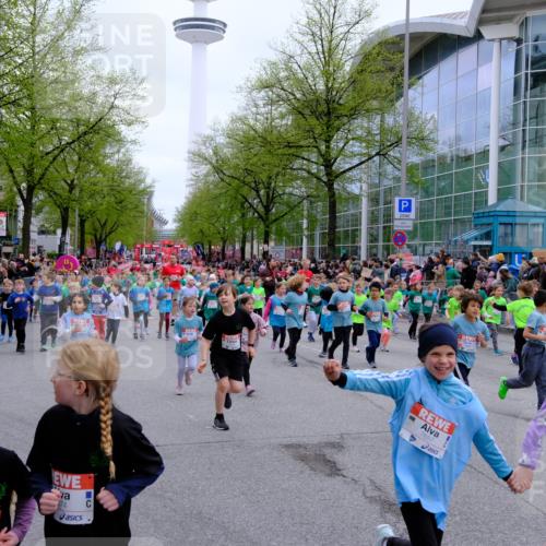 25.04.2026 - Das Zehntel Tim E. http://msf.ph/oto/9572903 25.04.2026 10:34:11 Ziel  meine-sportfotos.de