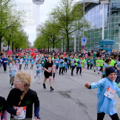 25.04.2026 - Das Zehntel Tim E. http://msf.ph/oto/9572905 25.04.2026 10:34:11 Ziel  meine-sportfotos.de