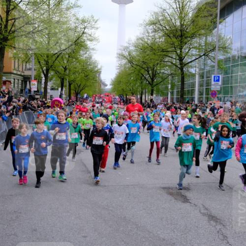 25.04.2026 - Das Zehntel Tim E. http://msf.ph/oto/9572911 25.04.2026 10:34:13 Ziel  meine-sportfotos.de
