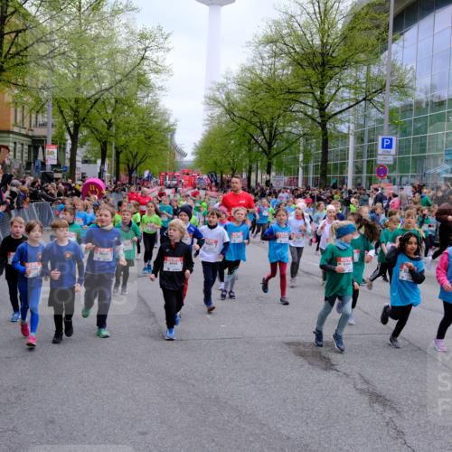 25.04.2026 - Das Zehntel Tim E. http://msf.ph/oto/9572912 25.04.2026 10:34:13 Ziel  meine-sportfotos.de
