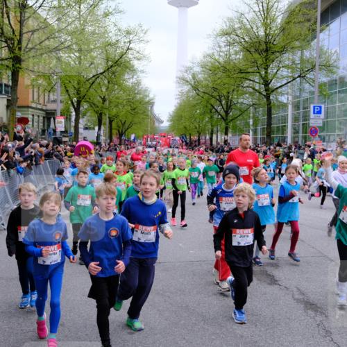 25.04.2026 - Das Zehntel Tim E. http://msf.ph/oto/9572919 25.04.2026 10:34:14 Ziel  meine-sportfotos.de