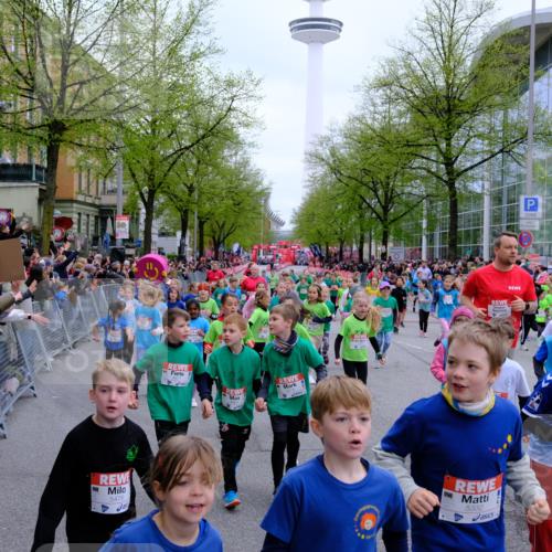 25.04.2026 - Das Zehntel Tim E. http://msf.ph/oto/9572922 25.04.2026 10:34:15 Ziel  meine-sportfotos.de
