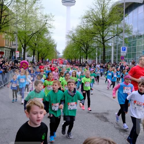 25.04.2026 - Das Zehntel Tim E. http://msf.ph/oto/9572927 25.04.2026 10:34:16 Ziel  meine-sportfotos.de