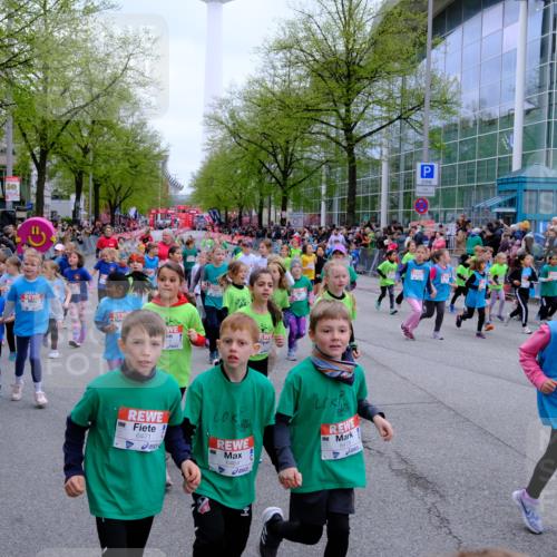 25.04.2026 - Das Zehntel Tim E. http://msf.ph/oto/9572933 25.04.2026 10:34:16 Ziel  meine-sportfotos.de
