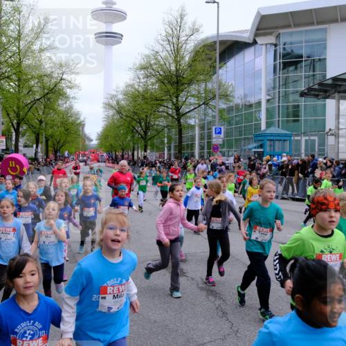 25.04.2026 - Das Zehntel Tim E. http://msf.ph/oto/9572947 25.04.2026 10:34:19 Ziel  meine-sportfotos.de