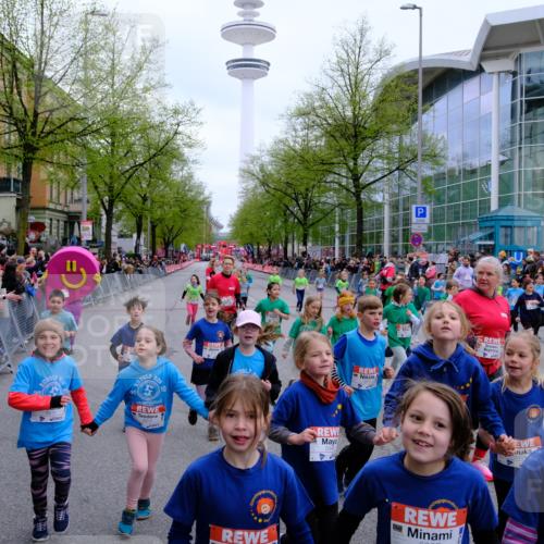 25.04.2026 - Das Zehntel Tim E. http://msf.ph/oto/9572959 25.04.2026 10:34:21 Ziel  meine-sportfotos.de
