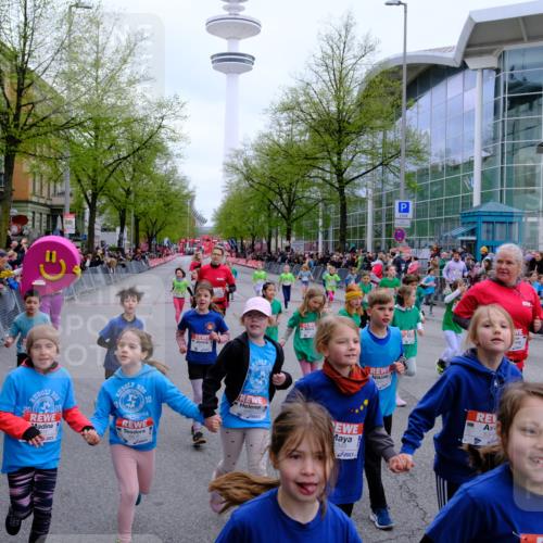 25.04.2026 - Das Zehntel Tim E. http://msf.ph/oto/9572961 25.04.2026 10:34:21 Ziel  meine-sportfotos.de