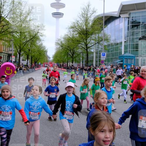 25.04.2026 - Das Zehntel Tim E. http://msf.ph/oto/9572963 25.04.2026 10:34:21 Ziel  meine-sportfotos.de