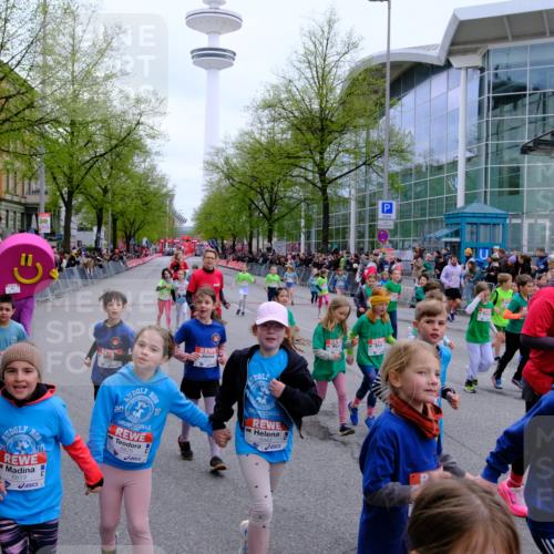 25.04.2026 - Das Zehntel Tim E. http://msf.ph/oto/9572964 25.04.2026 10:34:22 Ziel  meine-sportfotos.de