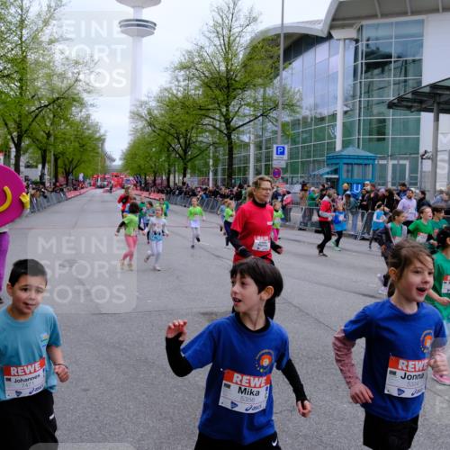 25.04.2026 - Das Zehntel Tim E. http://msf.ph/oto/9572972 25.04.2026 10:34:23 Ziel  meine-sportfotos.de